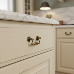 Fogantyú MATILDA / antik...