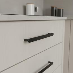 Fogantyú KATRIN / Fekete matt