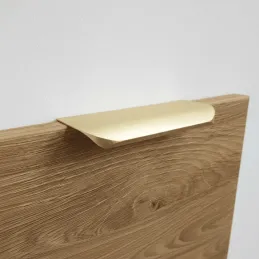 Fogantyú bútorélre AVANTI / Csiszolt sárgaréz