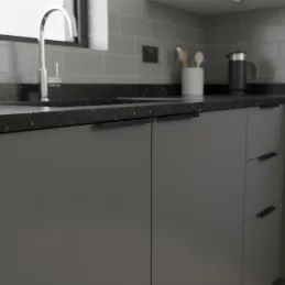 Fogantyú bútorélre PADOVA / Fekete matt