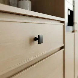 LANDRA gombfogantyú / Fekete matt