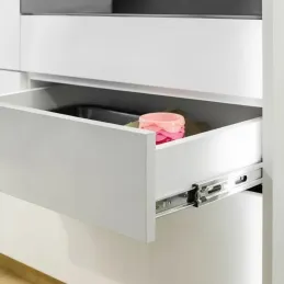 Csapágyas kihúzás csillapítással és fogantyú nélküli nyitással 45 mm PRO