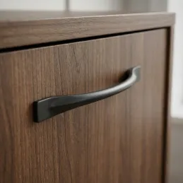 BEATRIZ fogantyú / Fekete matt