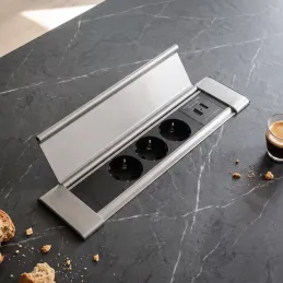 Beltéri konnektoros elosztó SLIM BOX SCHUKO 3x 230V + USB / Rozsdamentes acél
