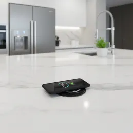 Automatikus kihúzható elektromos aljzat ASTRA SCHUKO 3x230V + 2xUSB A-C / Fekete