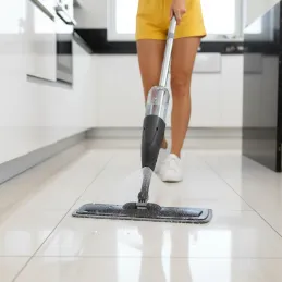 Univerzális mop vízpermetezővel CLEANY 300ml