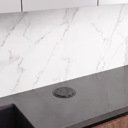 Automatikus kihúzható AMBIENTE SCHUKO aljzat 3x230V + USB A-C világítással és töltéssel / Fekete üveg